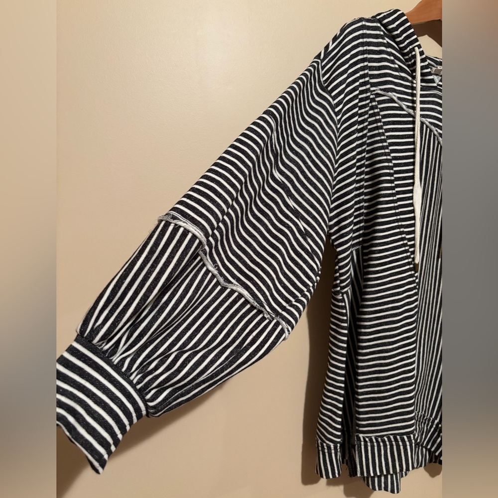 Pilcro Striped Black and Off White Hoodie - Picture 7 of 7